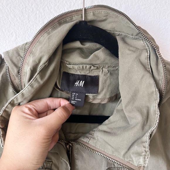 H&M Jacket - Picture 3 of 5